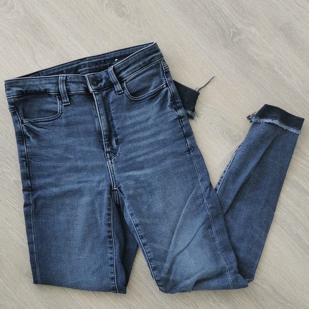 American eagle super stretch high-waisted jeans